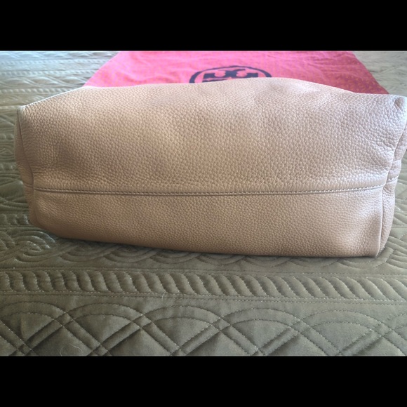 Tory Burch hobo bag - Picture 4 of 5